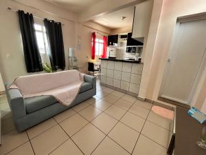 3D Casa para Temporada em Manaus - Próx à Base Aérea e Centro de Manaus的厨房或小厨房