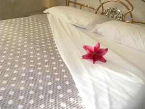 Postel nebo postele na pokoji v ubytování B&B Nelly