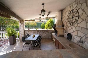 En terrasse eller udendørsområde på Bellavista