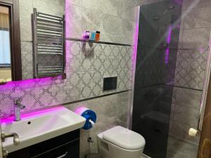 Ένα μπάνιο στο HEVİN Otel +18 φωτογραφίες