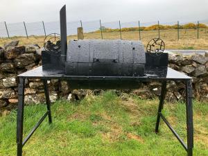 Φωτογραφία από το άλμπουμ του The Lazy Llama Shepherd Hut Campview Farm Stay σε Ballyshannon