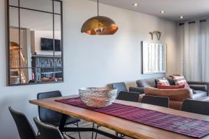 Χώρος καθιστικού στο Tremblant Prestige - Clairiere 404 +17 φωτογραφίες