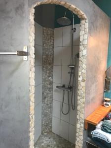 Ένα μπάνιο στο Maison Studio près de Montpellier