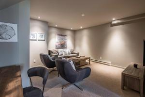 Χώρος καθιστικού στο Tremblant Prestige - Clairiere 404