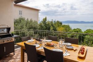 Příroda nedaleko penzionu