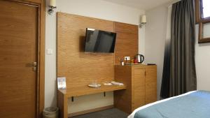 Afbeelding uit fotogalerij van Varyant Hotel in Konak