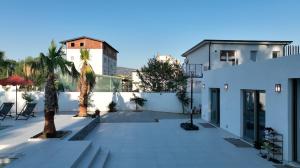 Budova, kde se vila nachází