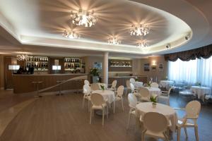 Lounge nebo bar v ubytování Hotel Morgana