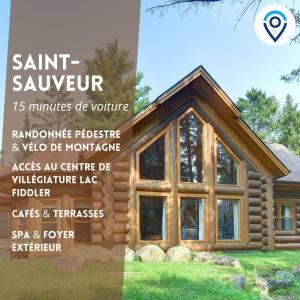 un flyer pour une cabane en rondins avec un panneau dans l'établissement Family fun private outdoor hot tub, à Mille-Isles