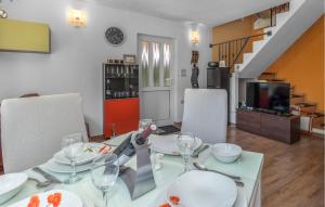 Fotografie z fotogalerie ubytování Amazing Home In Krizisce With Kitchen v destinaci Veli Dol