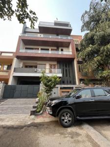 Fotografie z fotogalerie ubytování Robin Rajput RR v destinaci Greater Noida