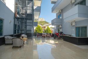 Balkón nebo terasa v ubytování Infinity Hotel