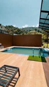 Bazén v ubytování Fog Land Pool Villa by Cove Tourism nebo v jeho okolí