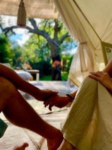 Hostia v ubytovaní Glamping - La Casa del Piano