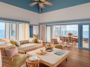 Raffles Maldives Meradhoo的休息区