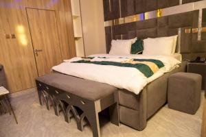 Postel nebo postele na pokoji v ubytování Norvits Hotel