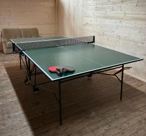 Tischtennis in der Unterkunft Ferienwohnung Monteurswohnung für 1 bis 8 Personen oder in der Nähe