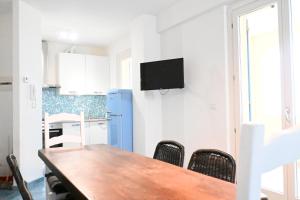 Kuchyň nebo kuchyňský kout v ubytování P057 - Porto Recanati, nuovo quadrilocale con terrazzo vista mare + 36 fotografií