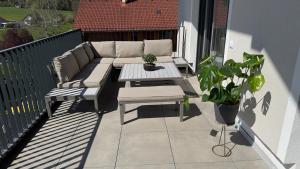 Imagen de la galería de Haus Klement, en Velden am Wörthersee 39 fotos más