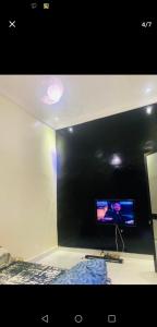 Et tv og/eller underholdning på Locameubles