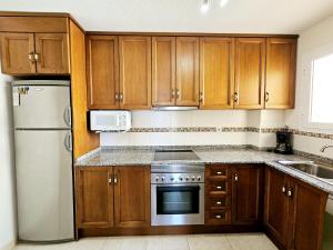 Kuchyňa alebo kuchynka v ubytovaní Appartement (Casa Nati)