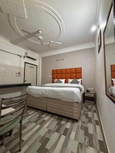 Postel nebo postele na pokoji v ubytování Hotel Clink New Delhi Airport