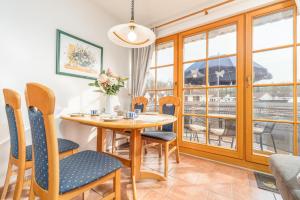 Χώρος καθιστικού στο Ferienpark Freesenbruch Wohnung 3 4 - Zum Zeesenboot