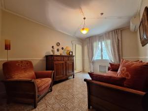 Ruang duduk di Suite Anduze