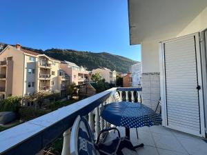 Nespecifikovaný výhled na hory nebo výhled na hory při pohledu z apartmánu