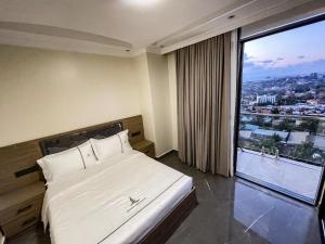 Ένα ή περισσότερα κρεβάτια σε δωμάτιο στο Garden Park House +56 φωτογραφίες