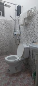 Un baño de GGGO RESIDENCES, Studio 103, King