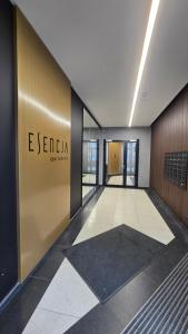 En eller flere senge i et værelse på BnP Luxury Old Town 24h check-in, Business and Pleasure + 7 billeder