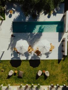 Bazén v ubytování Suite Homes - Fine Living , Preveza nebo v jeho okolí