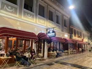 Bangunan di mana terletaknya hotel