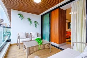 Ένα ή περισσότερα κρεβάτια σε δωμάτιο στο Luxury 2BR City Center Condo +50 φωτογραφίες