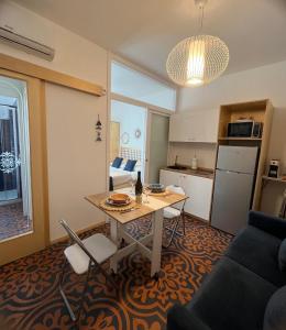 Køkken eller tekøkken på VOGLIA D'ESTATE apartments