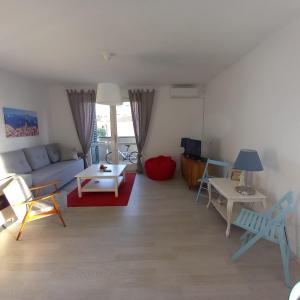 Posedenie v ubytovaní Apartman Nadia Seaview
