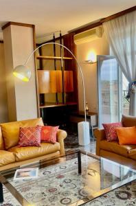 Gallery image of 10 minuti dal Duomo - Elegante Domus in Milan