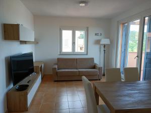 Μια τηλεόραση ή/και κέντρο ψυχαγωγίας στο Luxury penthouse 2 camere