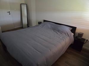 Postel nebo postele na pokoji v ubytování Entire fully equipped apartment