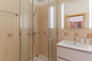 Et badeværelse på Casa Mieiro - Porto Santo + 27 billeder