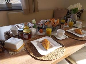 Φαγητό σε αυτό το διαμέρισμα ή κάπου εκεί κοντά