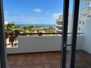 ポルティマンにあるBela Vistaの海が見えるバルコニー
