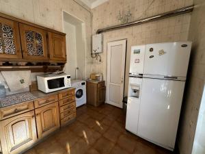 Cucina o angolo cottura di Bridge House Yerevan Armenia