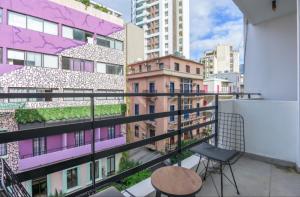 Balkón nebo terasa v ubytování Hostland