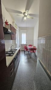 Kuchyň nebo kuchyňský kout v ubytování Alloggio Desiri 2