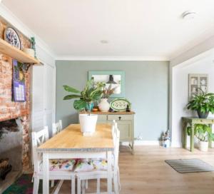 Φωτογραφία από το άλμπουμ του 2 Hall cottages σε Reydon