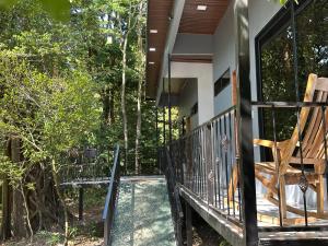 Balkoni atau teres di Apartamento Bosque Encantado 2