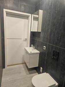 Ένα μπάνιο στο Lithuania Sakiai