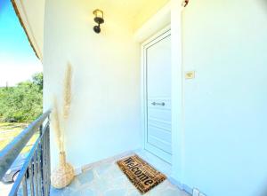 Gallery image of Rafaela's Breeze Home in Lygia